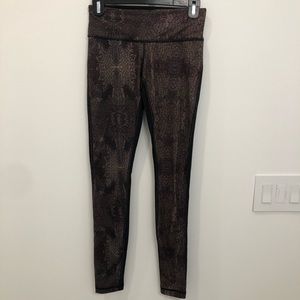 Lululemon leggings with gold pattern
